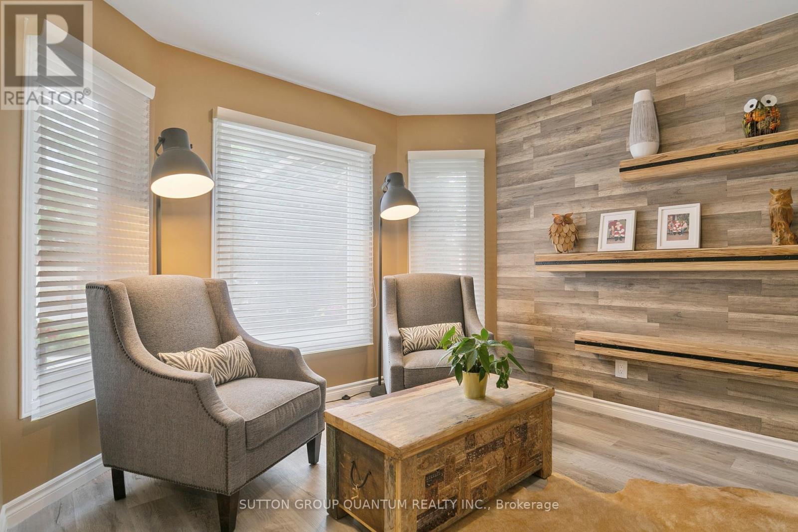 Photo 9 of 3523 Pintail Circle, Mississauga ON