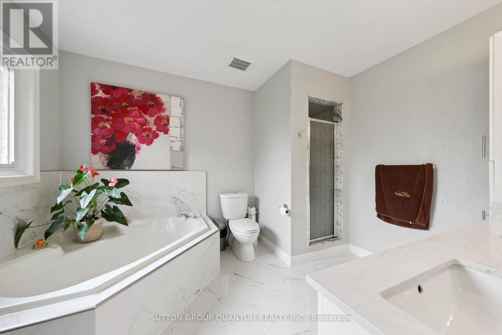 Photo 34 of 3523 Pintail Circle, Mississauga ON