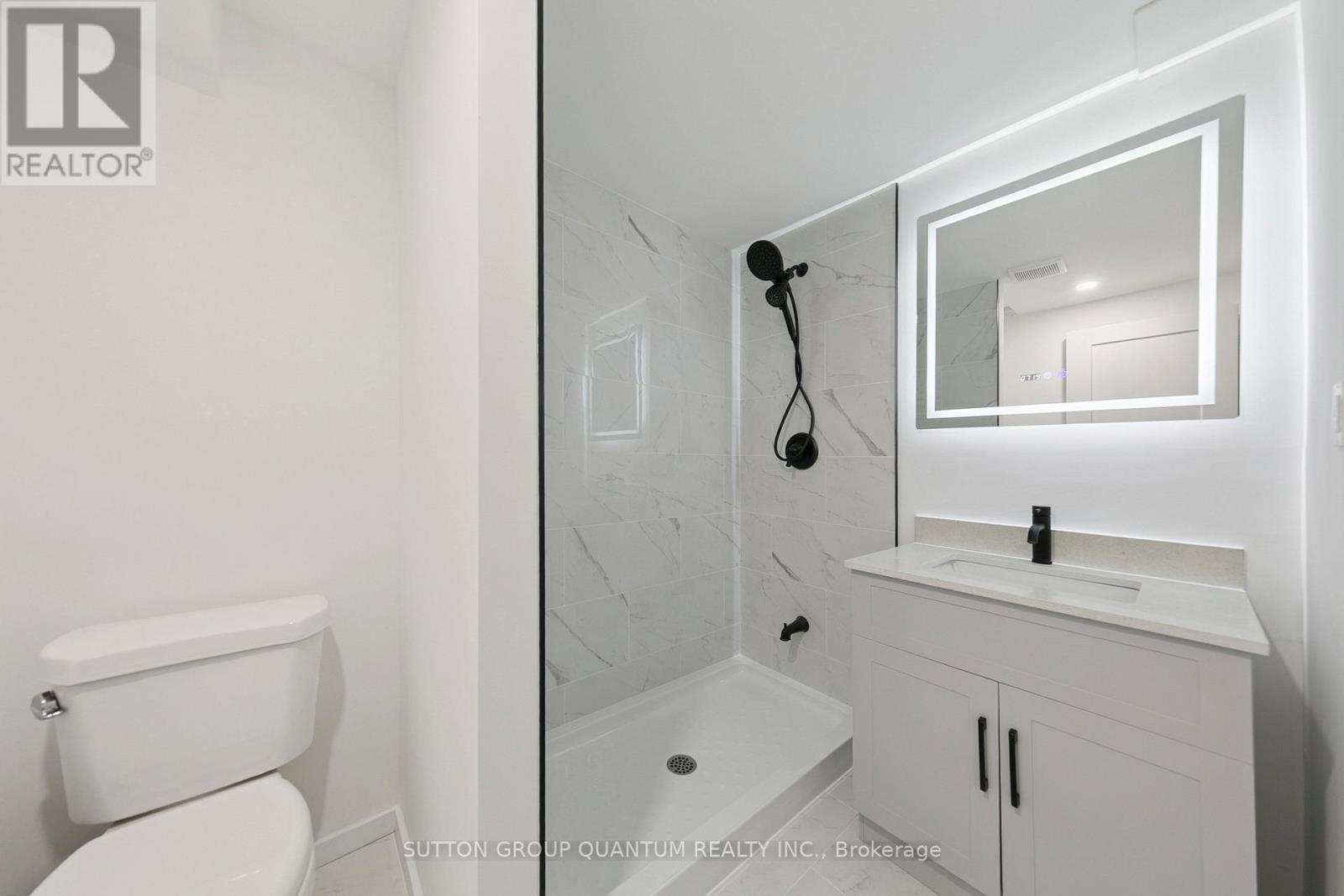 Photo 35 of 3523 Pintail Circle, Mississauga ON