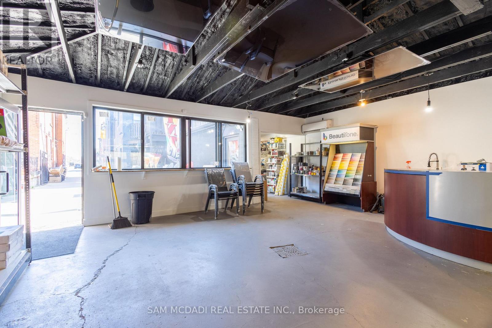 Photo 16 of 1212 Dufferin Street, Toronto ON