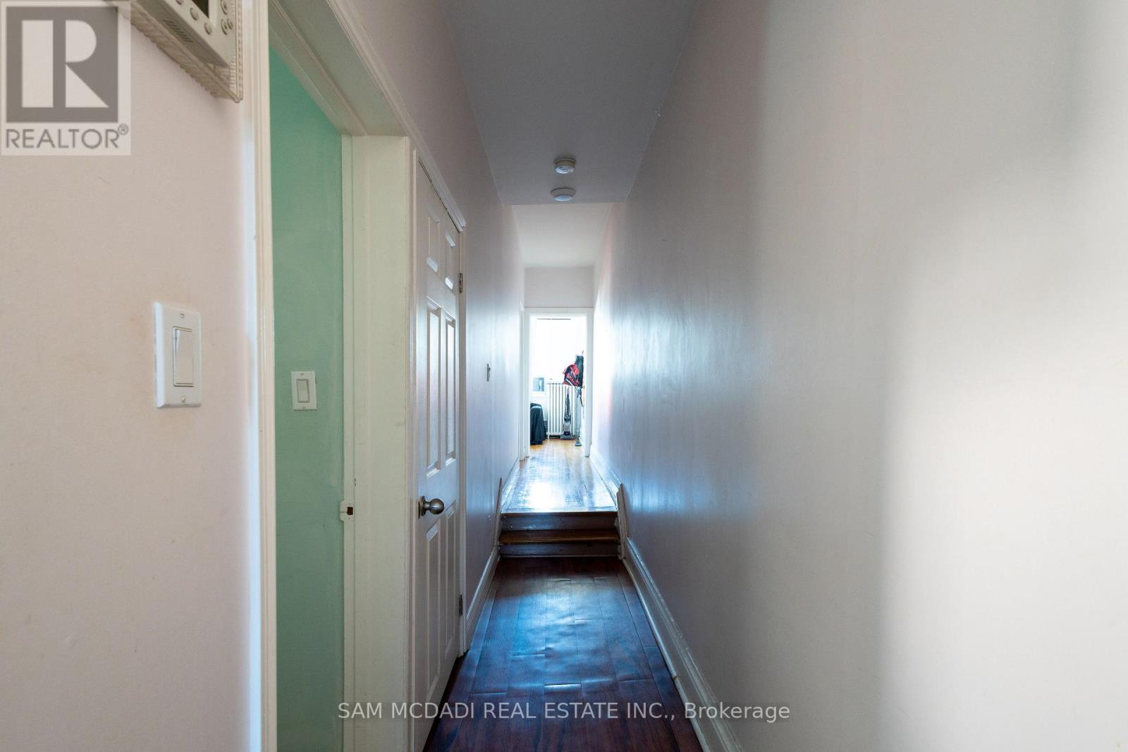 Photo 27 of 1212 Dufferin Street, Toronto ON
