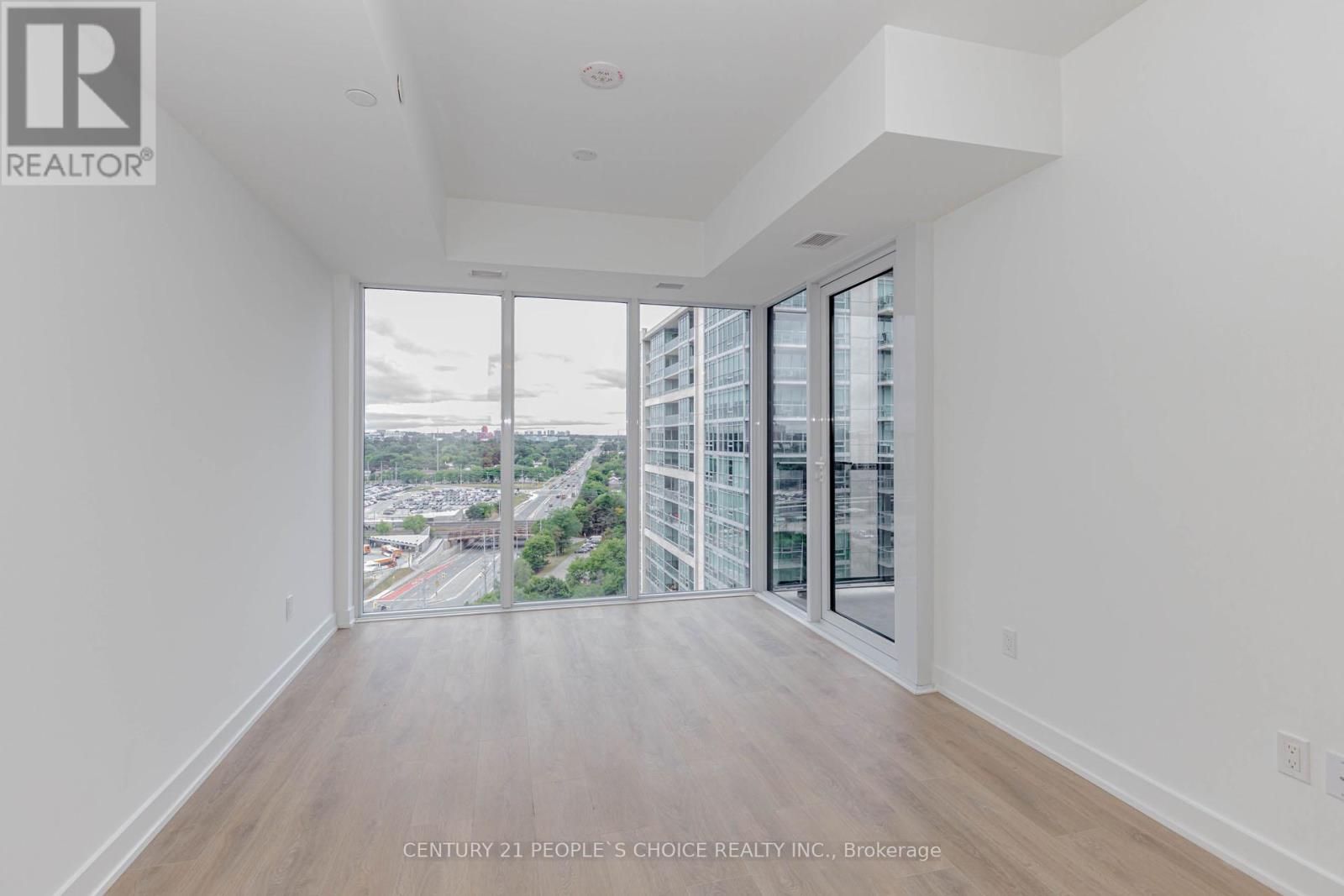 Photo 4 of 1513 1035 Southdown Road, Mississauga ON