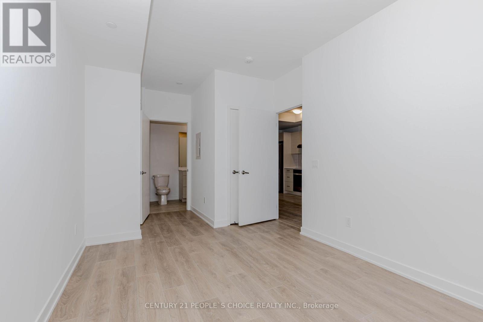 Photo 7 of 1513 1035 Southdown Road, Mississauga ON
