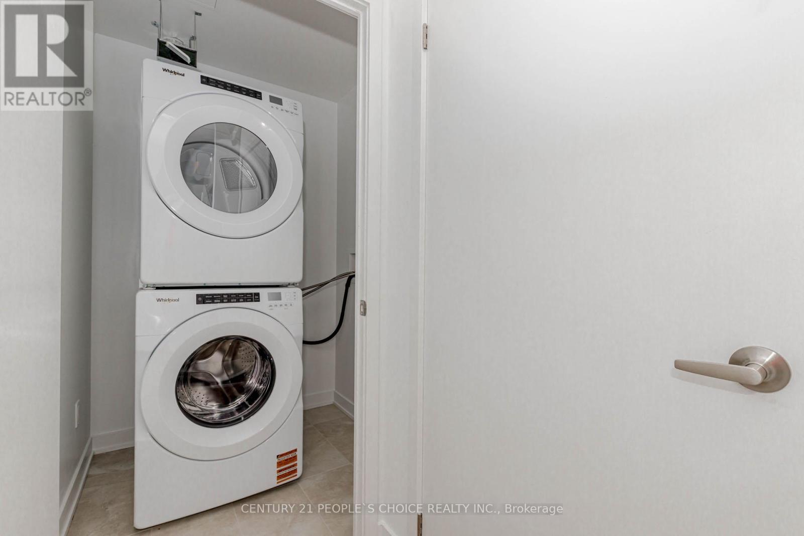 Photo 8 of 1513 1035 Southdown Road, Mississauga ON