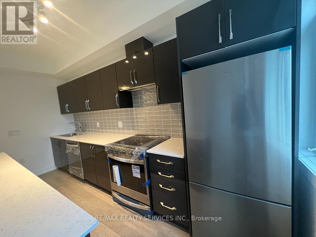 Photo 14 of 255 1095 Douglas Mccurdy Comm Drive, Mississauga ON