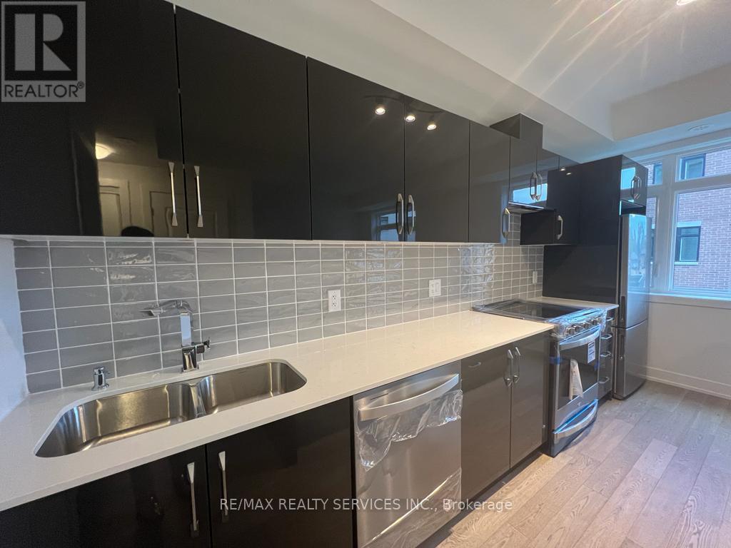 Photo 9 of 255 1095 Douglas Mccurdy Comm Drive, Mississauga ON