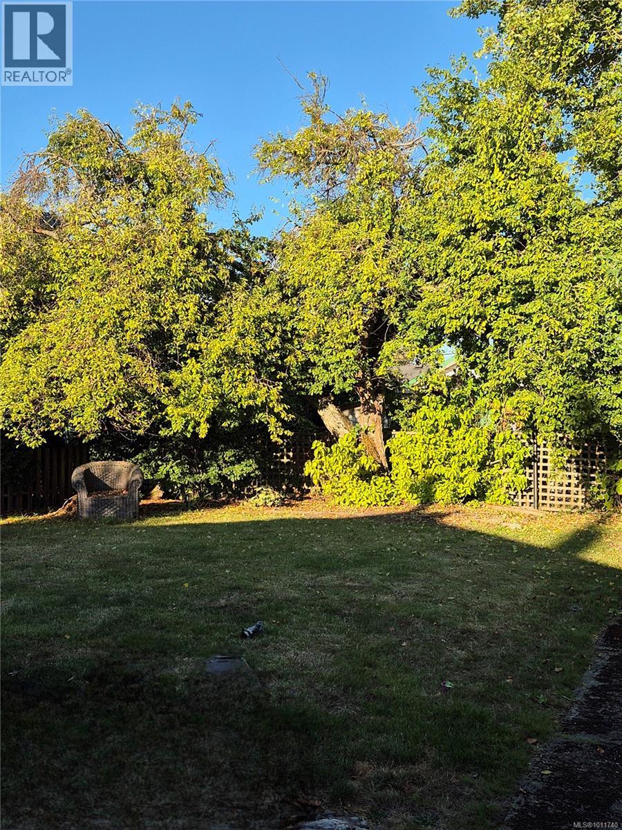  9691 Fifth Street, Sidney