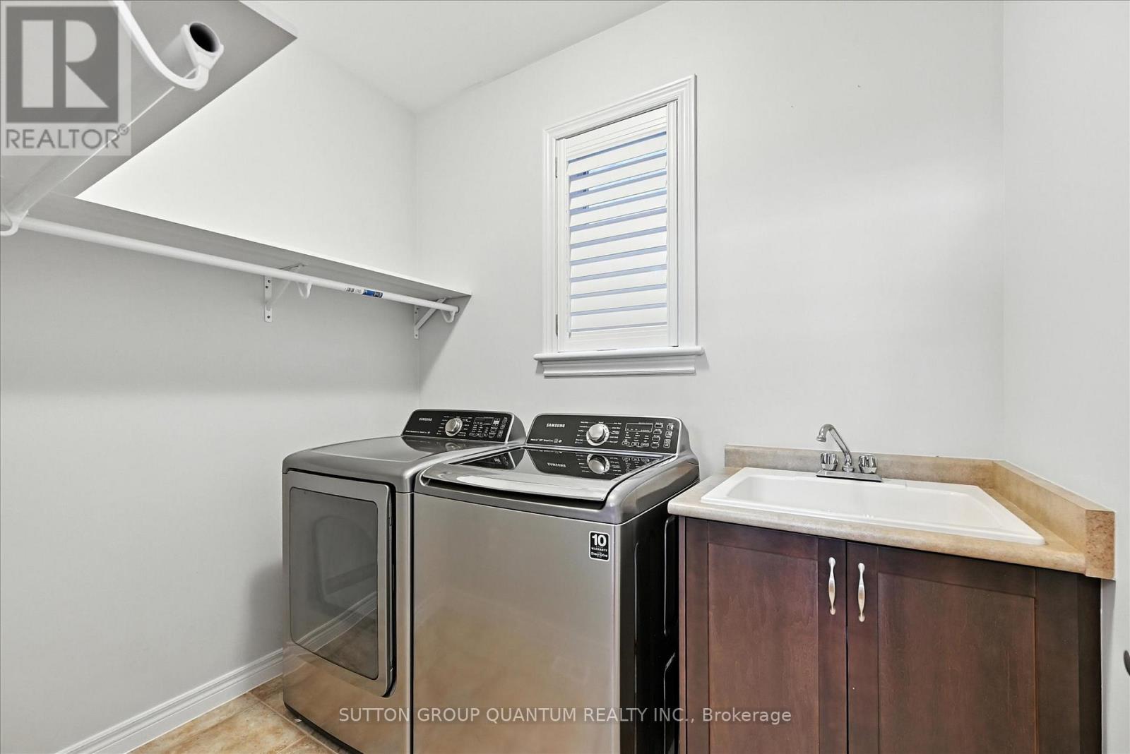 Photo 30 of 167 Alessio Drive, Hamilton ON