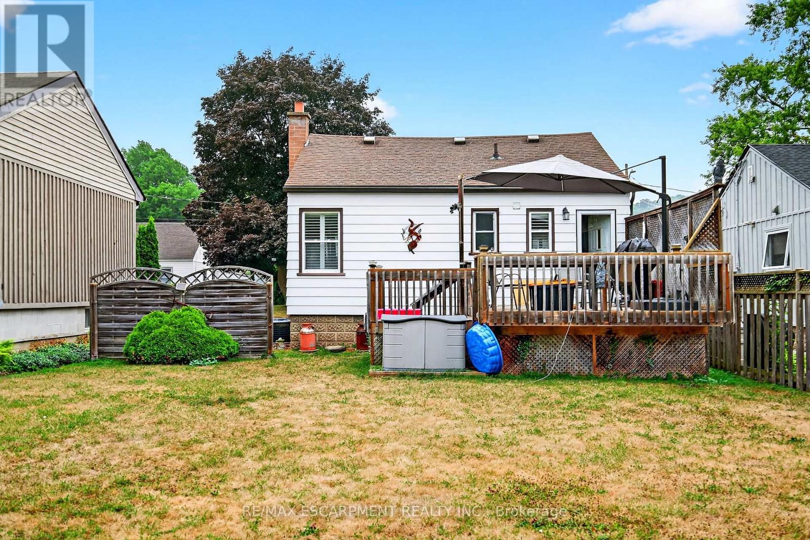 Photo 6 of 15 Donald Avenue, Hamilton ON