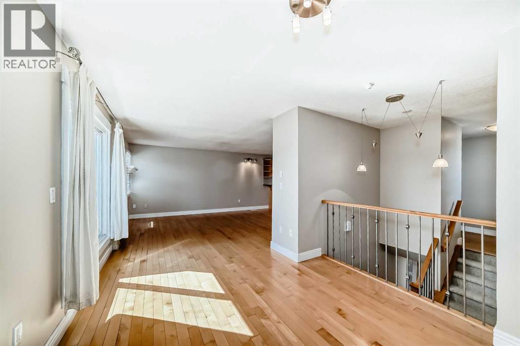 Single Family House for Sale in   Glamis Green SW Glamorgan Calgary 