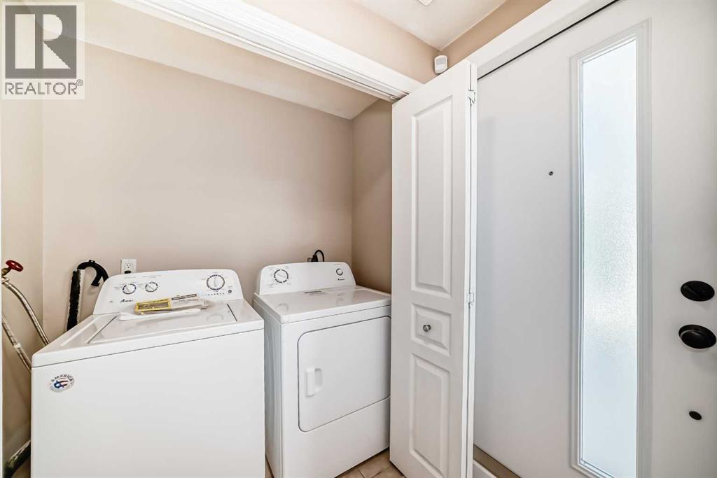 Single Family House for Sale in   Glamis Green SW Glamorgan Calgary 