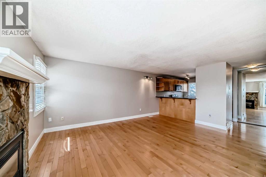 Single Family House for Sale in   Glamis Green SW Glamorgan Calgary 