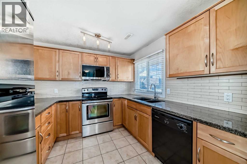 Single Family House for Sale in   Glamis Green SW Glamorgan Calgary 