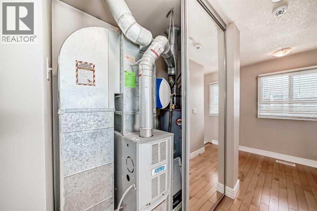 Single Family House for Sale in   Glamis Green SW Glamorgan Calgary 
