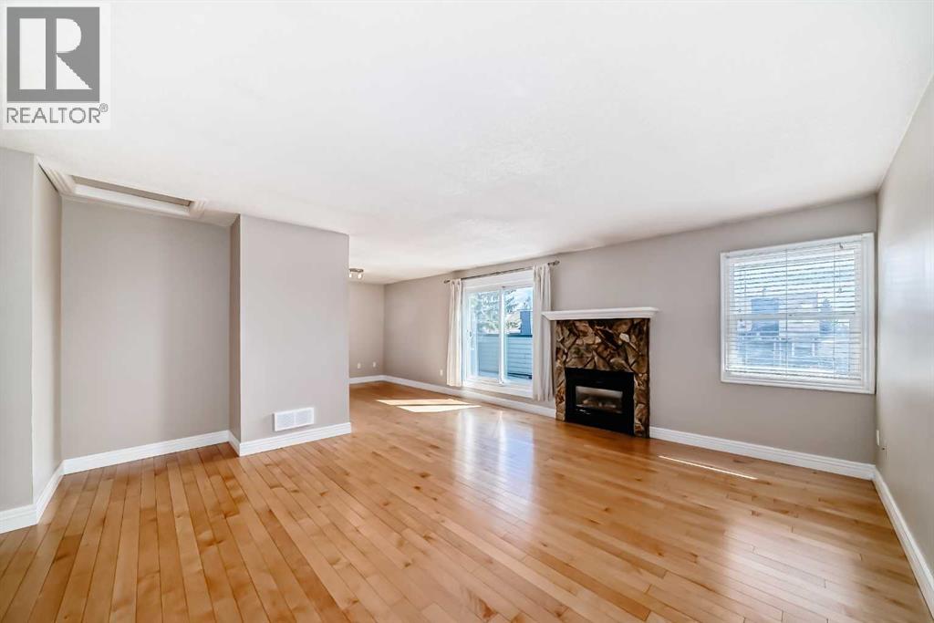 239, 52 Glamis Green SW, Calgary, Alberta