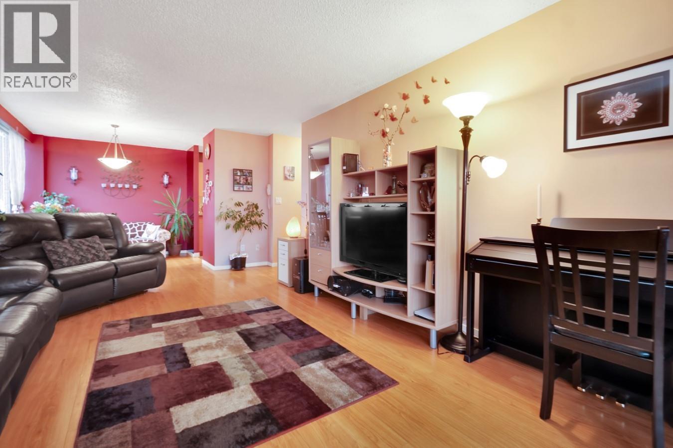 Photo 11 of 1502 2020 Bellwood Avenue, Burnaby BC