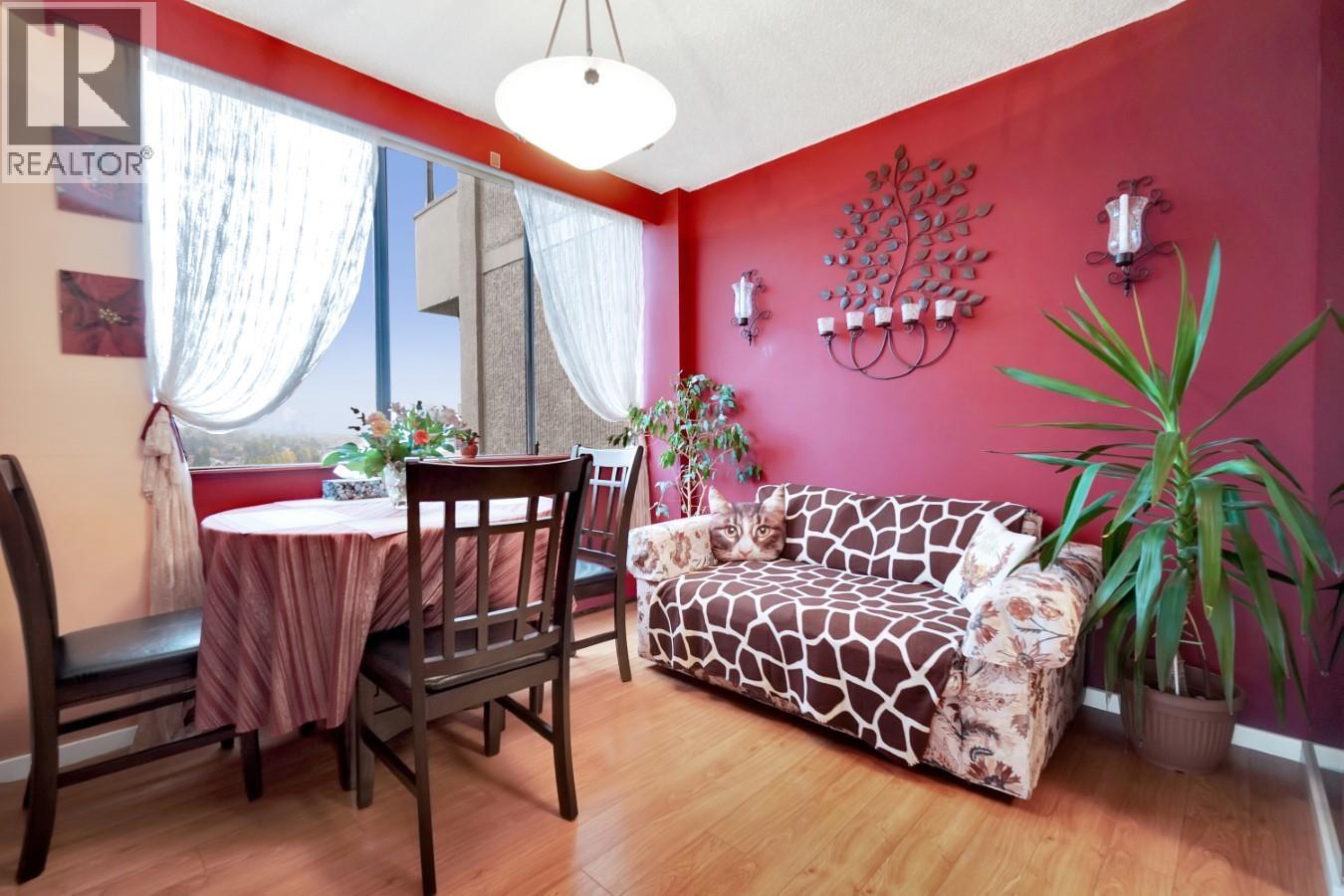 Photo 6 of 1502 2020 Bellwood Avenue, Burnaby BC