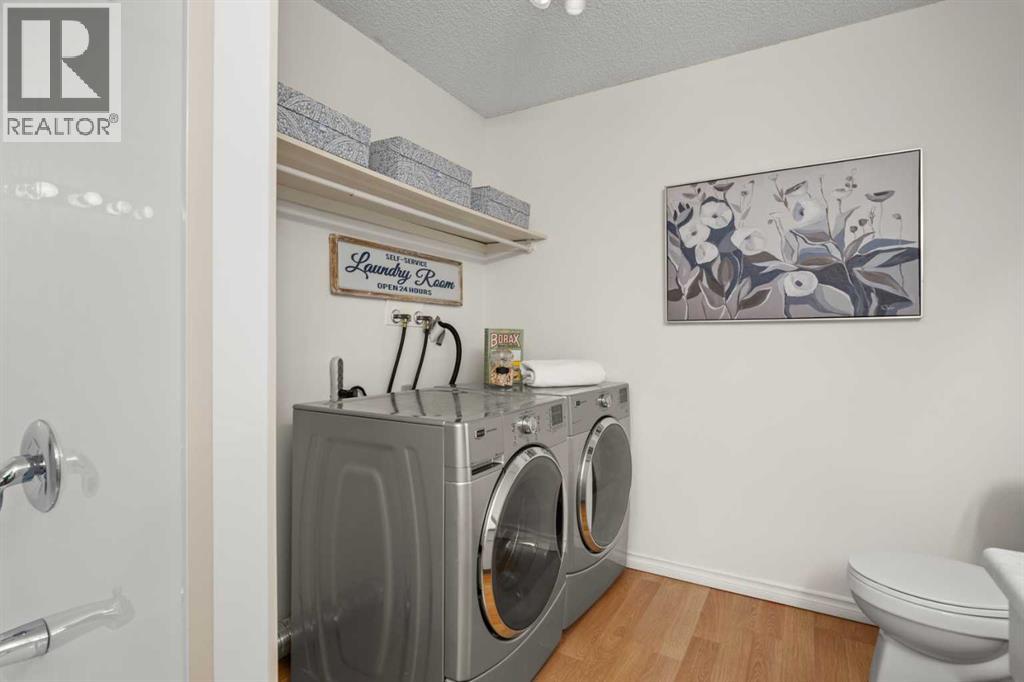 Single Family House for Sale in   Glamis Drive SW Glamorgan Calgary 