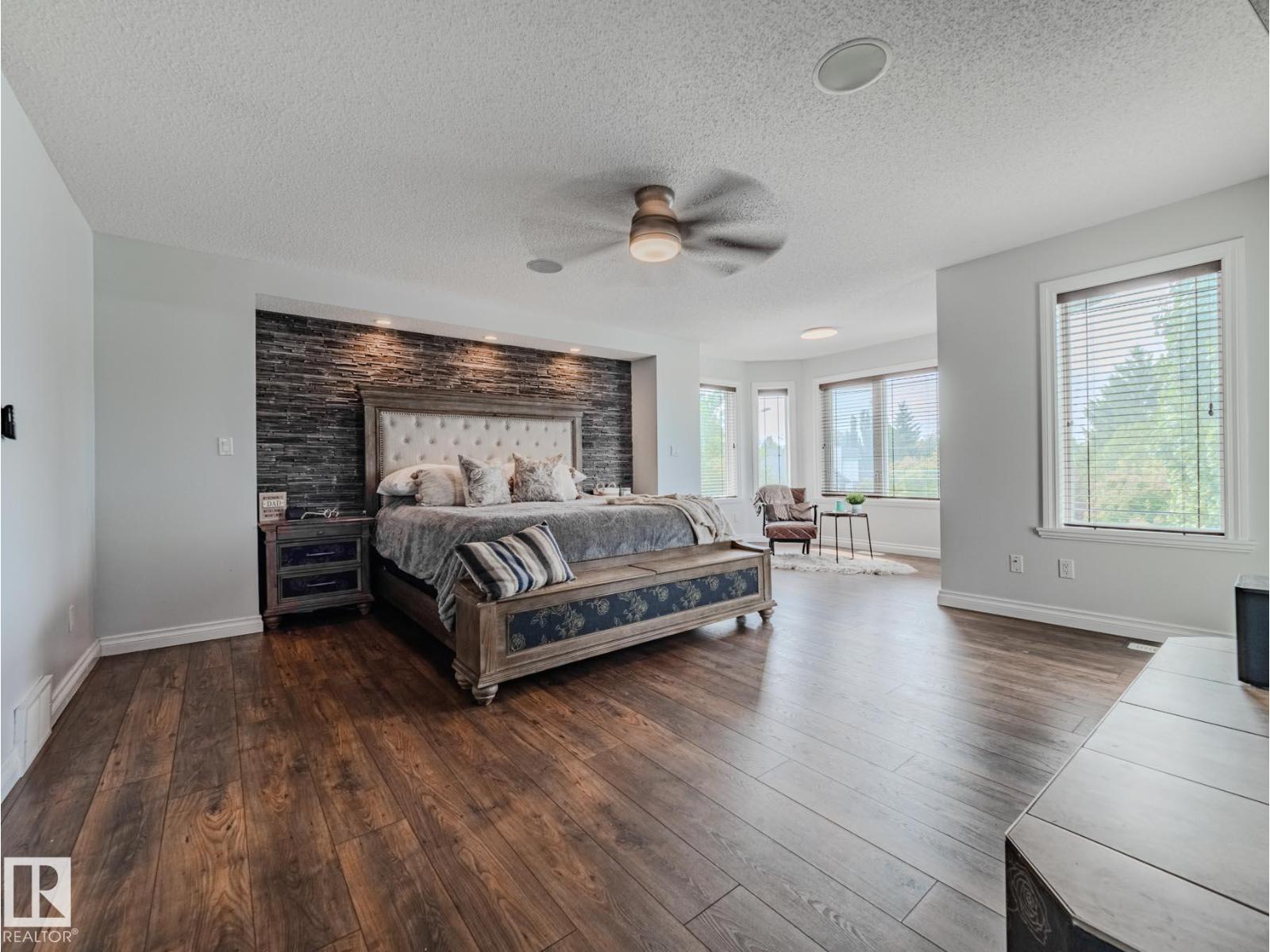 Photo 33 of 78 Rue Moreau, Beaumont AB