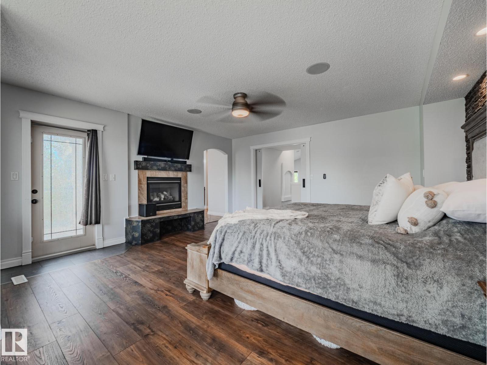 Photo 36 of 78 Rue Moreau, Beaumont AB