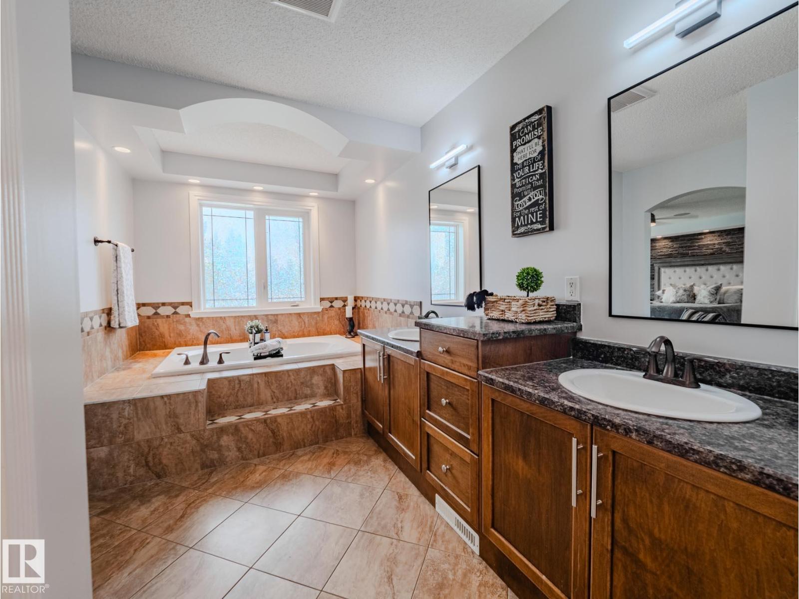 Photo 41 of 78 Rue Moreau, Beaumont AB