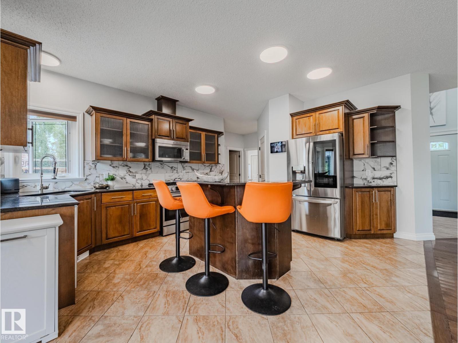 Photo 9 of 78 Rue Moreau, Beaumont AB