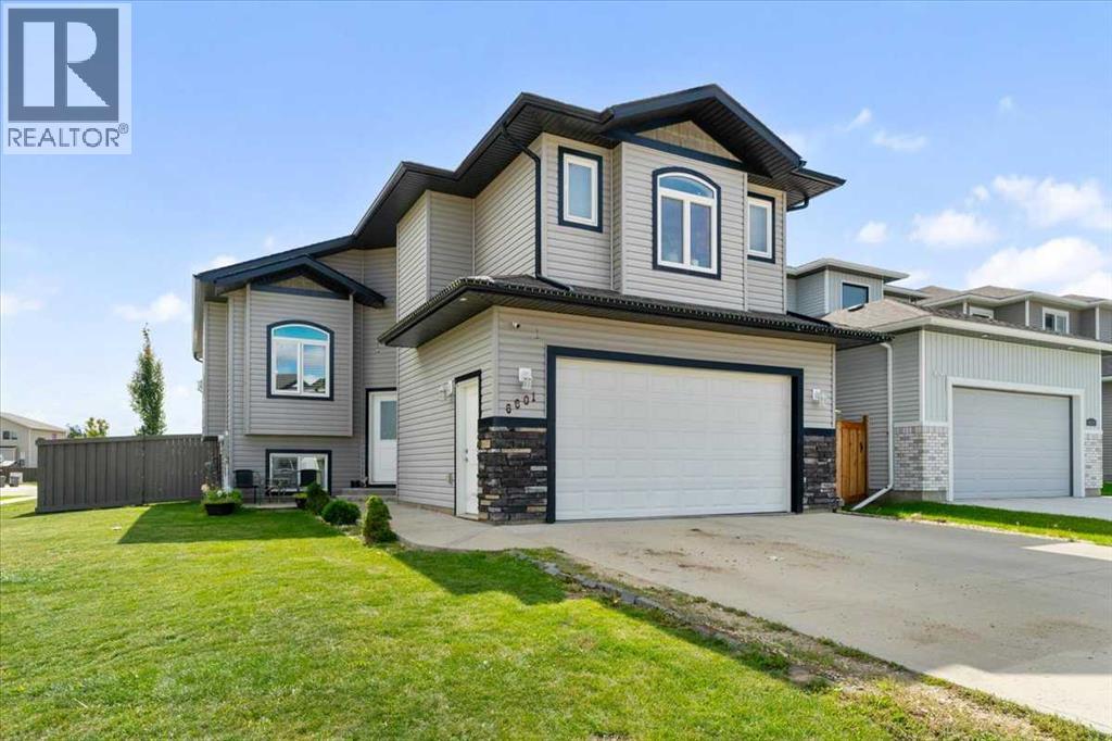 Photo 11 of 8601 72 Avenue, Grande Prairie AB