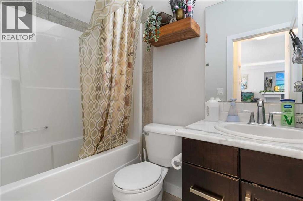Photo 2 of 8601 72 Avenue, Grande Prairie AB