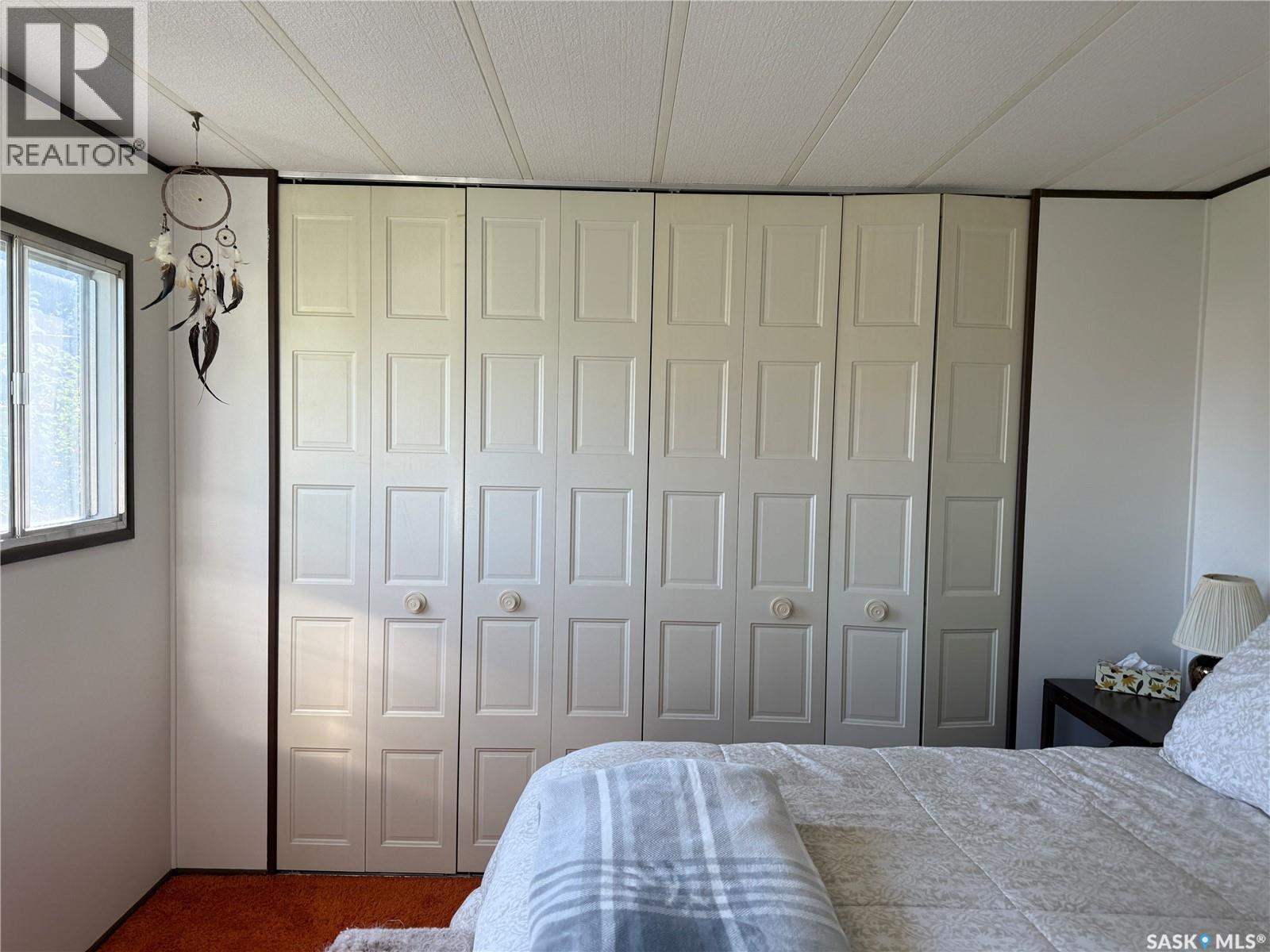 Photo 8 of 423 Park Avenue, Outlook SK