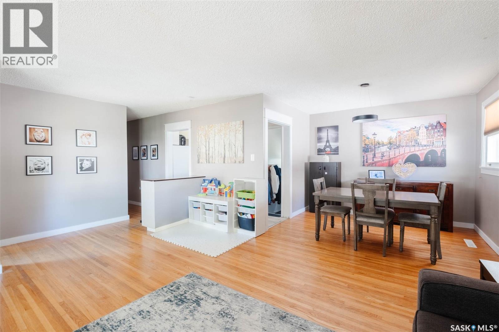 Photo 18 of 26 Lamont Crescent, Regina SK
