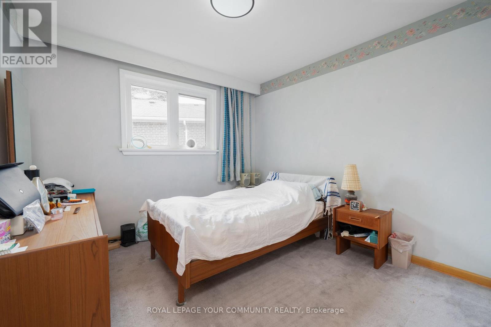 Photo 36 of 77 Peace Drive, Toronto ON