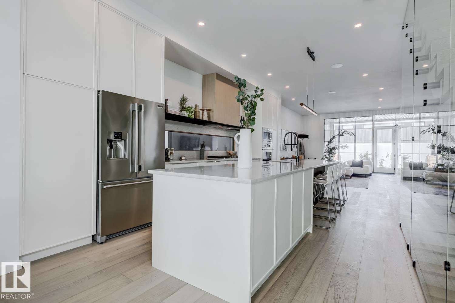 Photo 23 of 7616 83 Av Nw, Edmonton AB