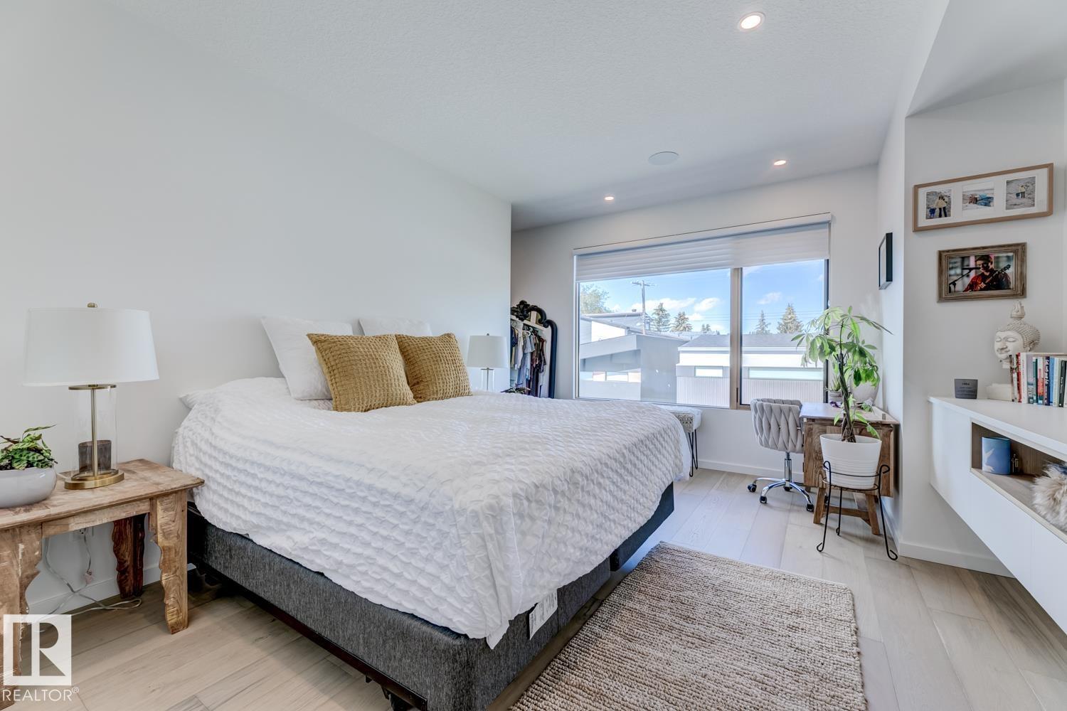 Photo 70 of 7616 83 Av Nw, Edmonton AB