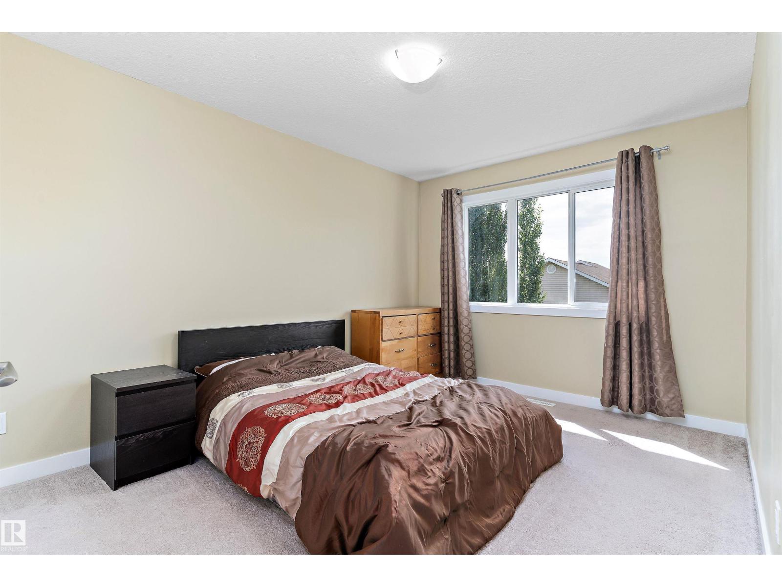 Photo 41 of 15132 31 St Nw, Edmonton AB