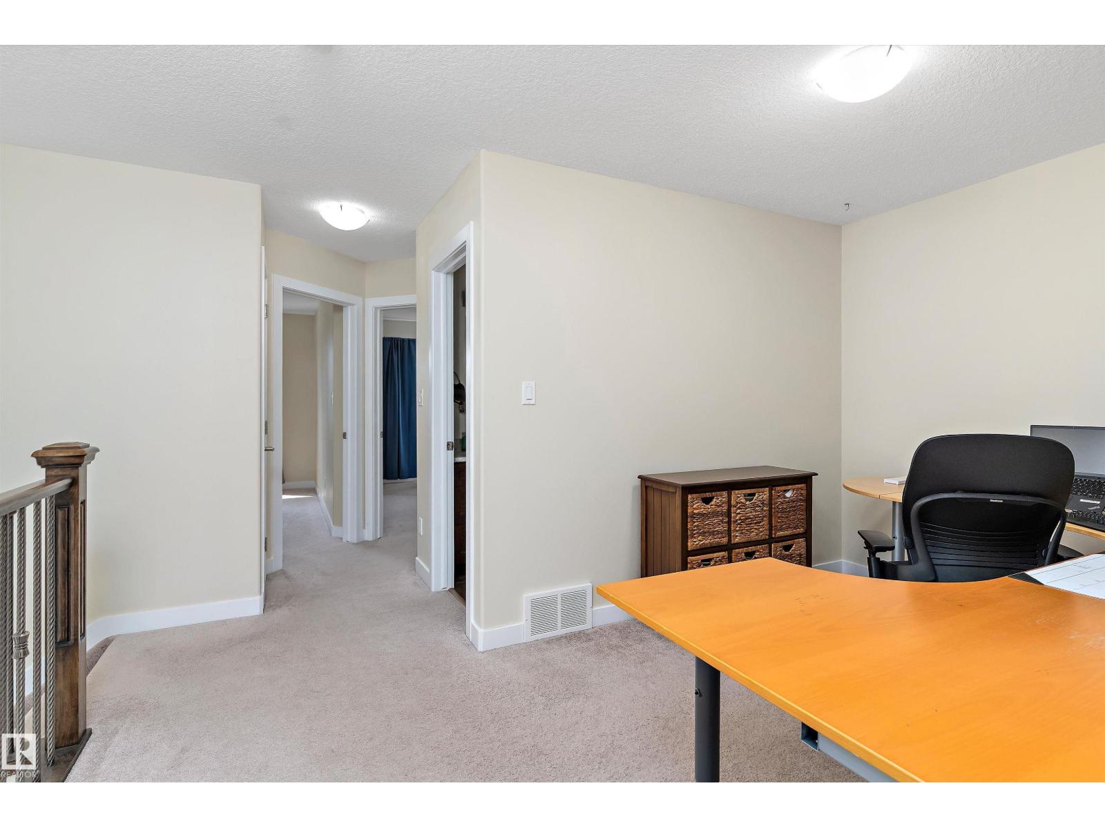 Photo 26 of 15132 31 St Nw, Edmonton AB