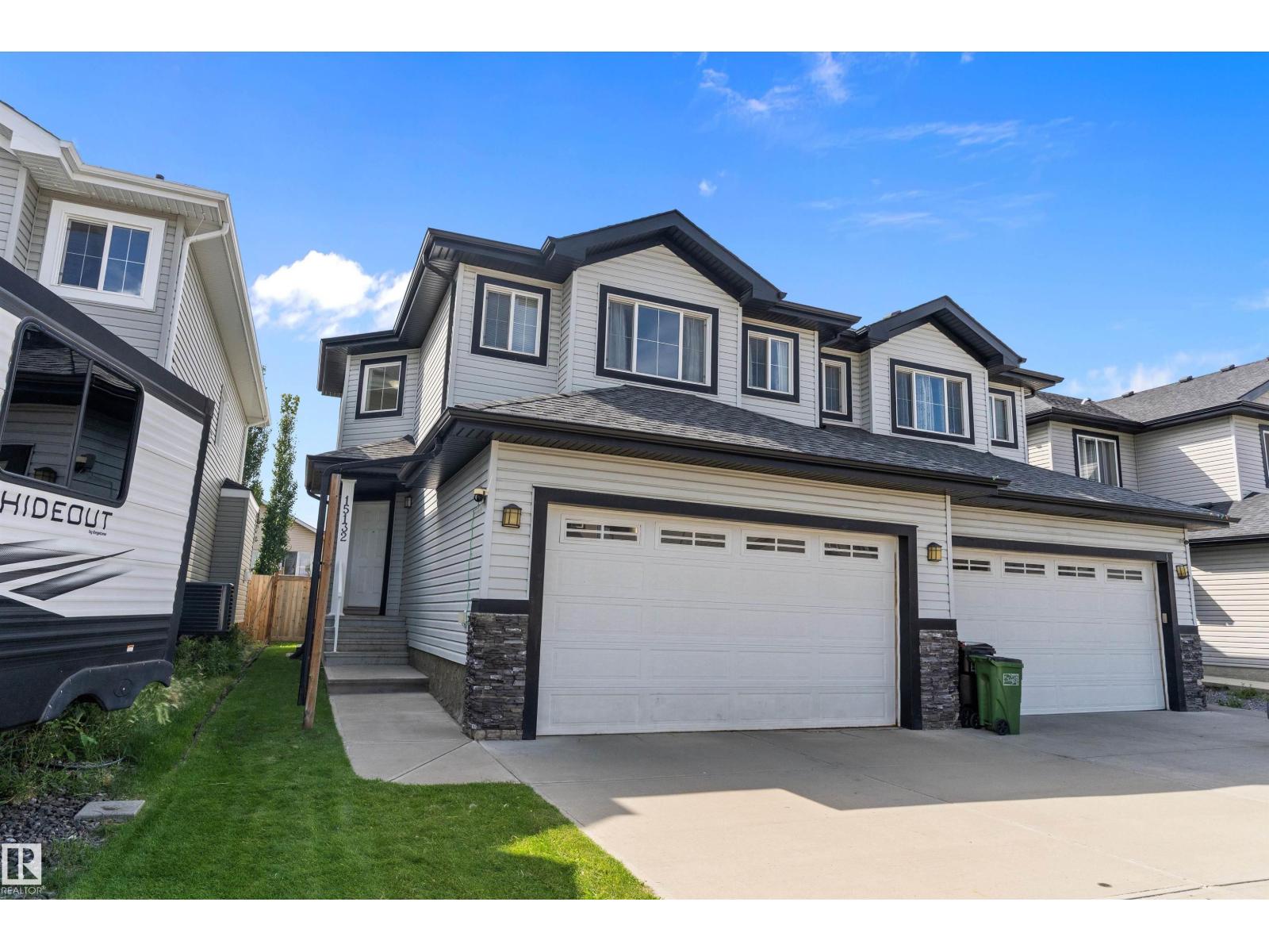 Photo 7 of 15132 31 St Nw, Edmonton AB