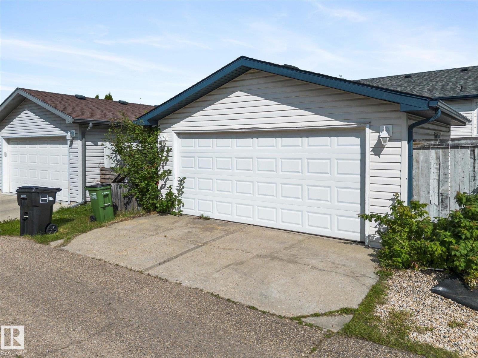 Photo 42 of 1220 Gillespie Cr Nw, Edmonton AB