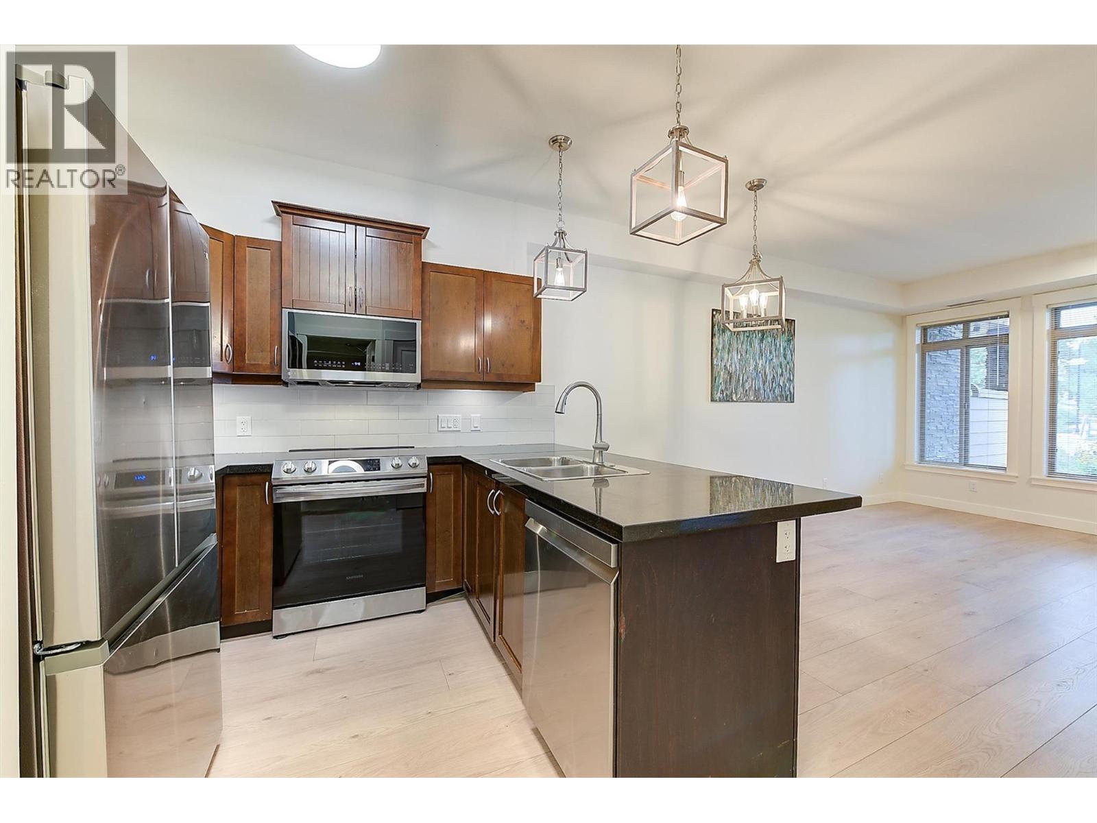 102 3533 Carrington Road, West Kelowna