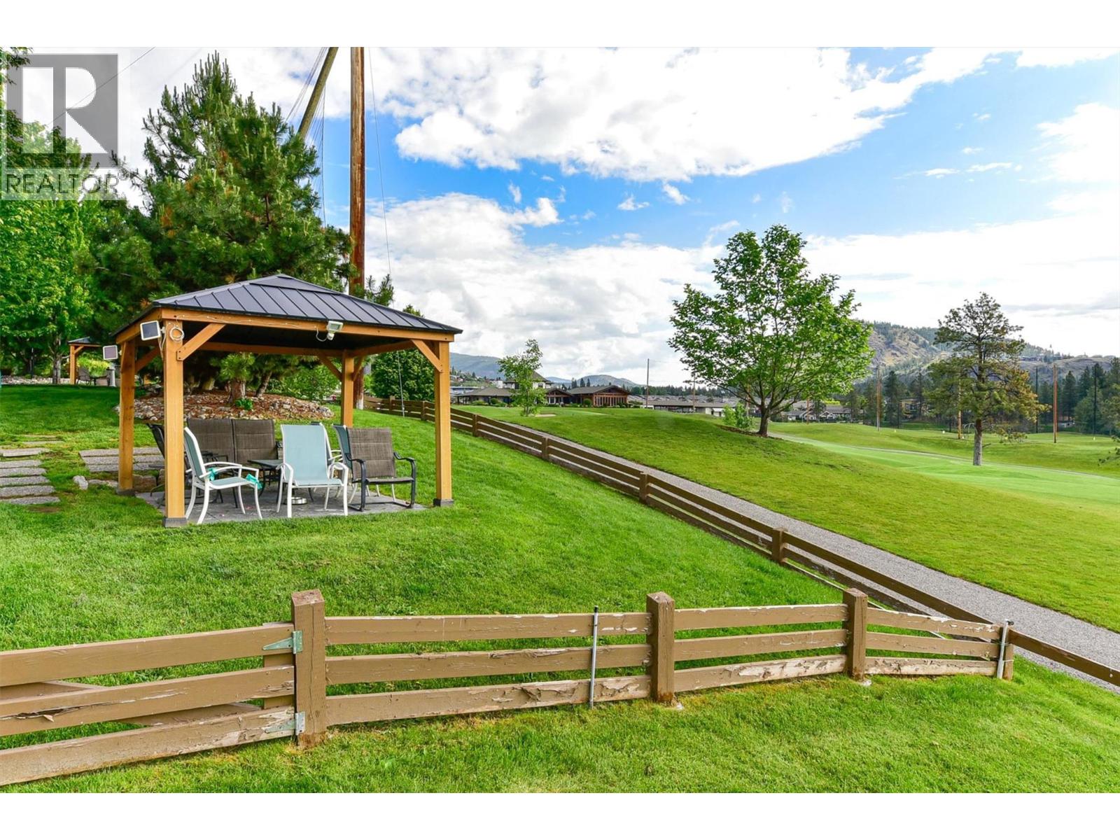 102 3533 Carrington Road, West Kelowna