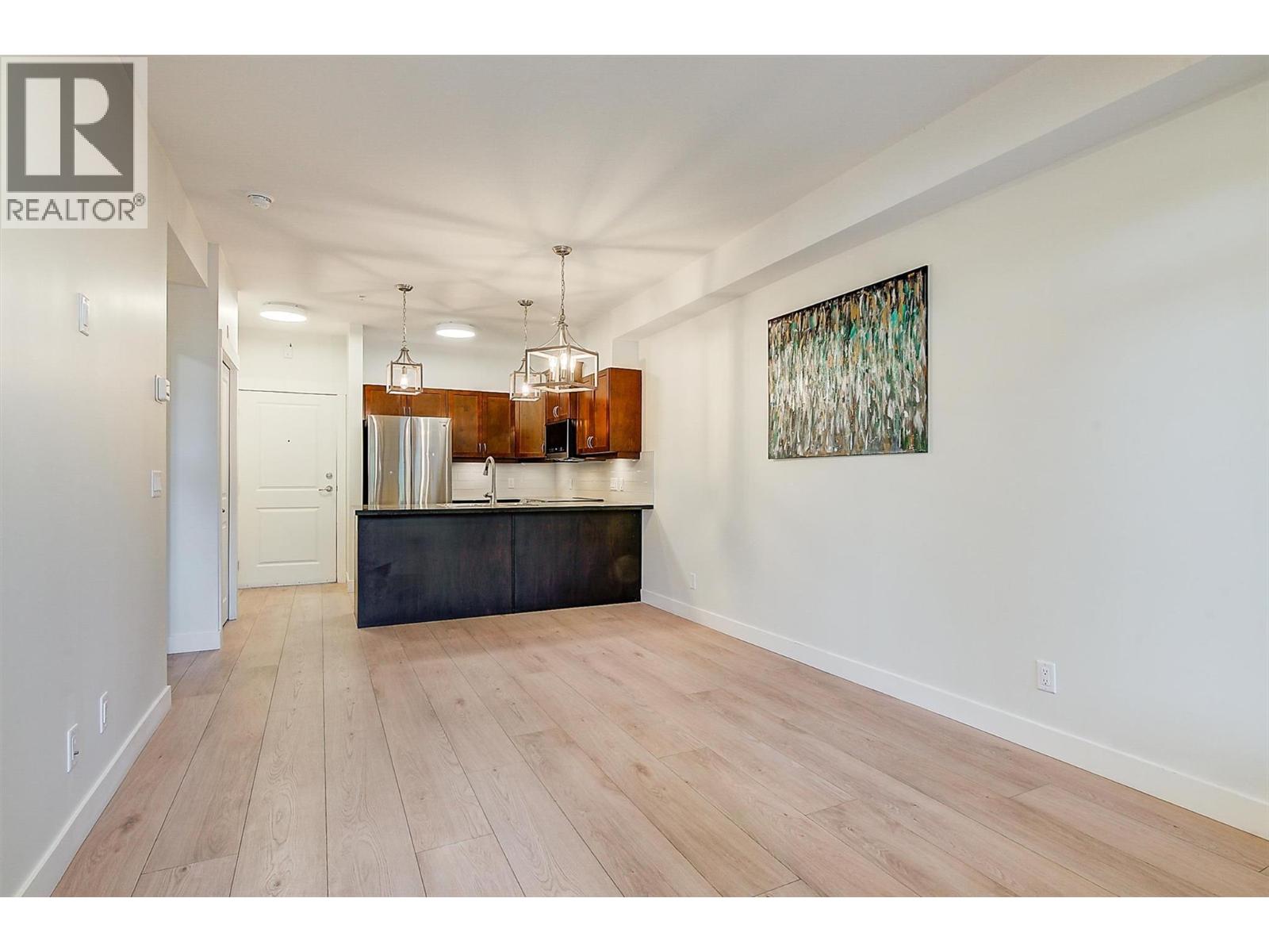 102 3533 Carrington Road, West Kelowna