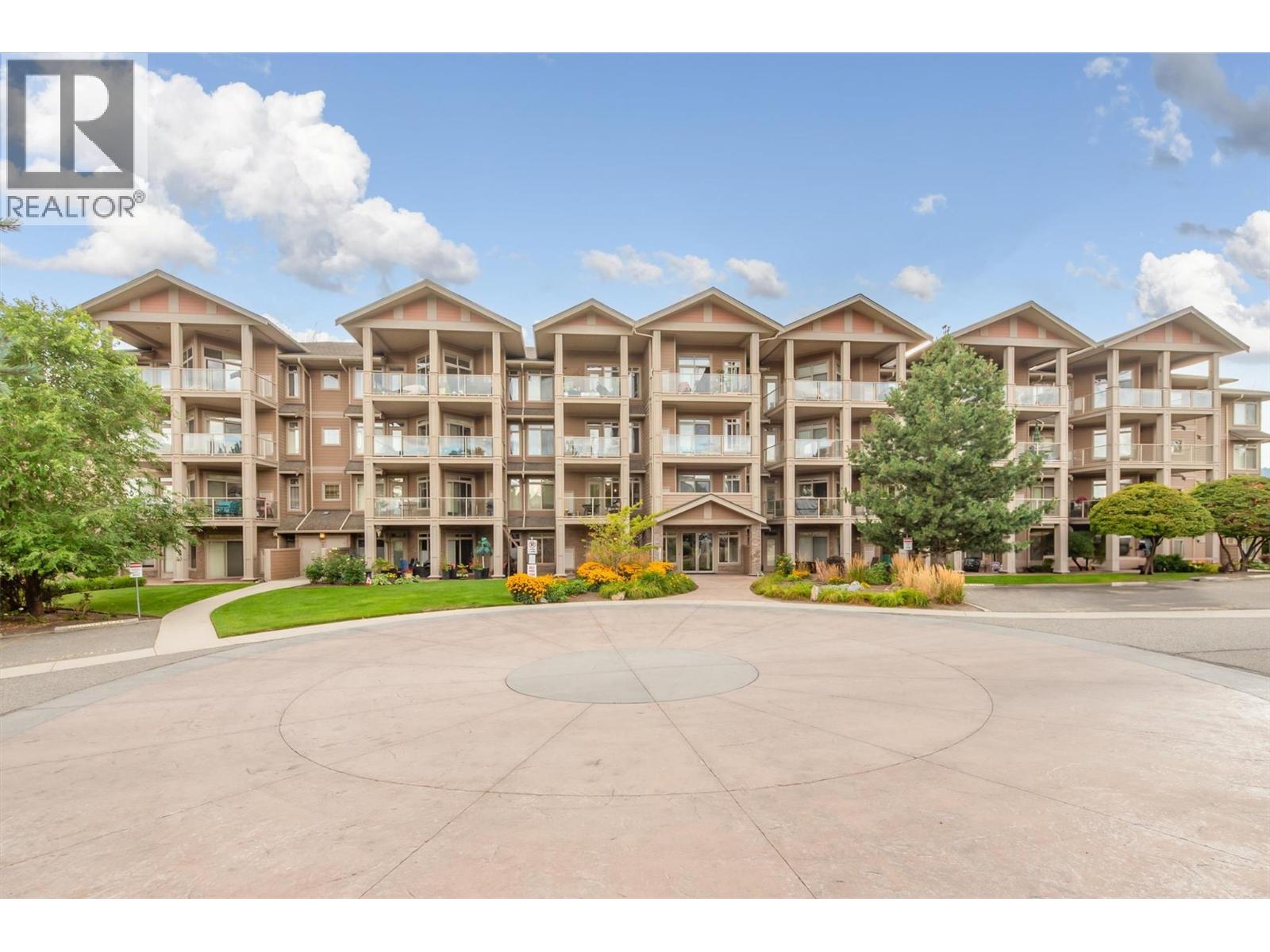 102 3533 Carrington Road, West Kelowna