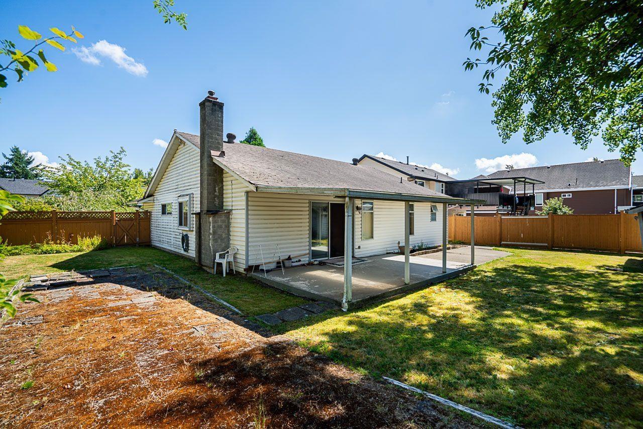 Photo 29 of 6697 141 A Street, Surrey BC