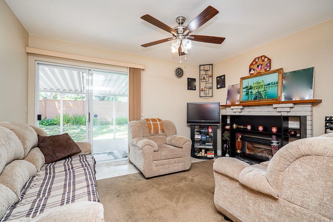 Photo 15 of 6697 141 A Street, Surrey BC