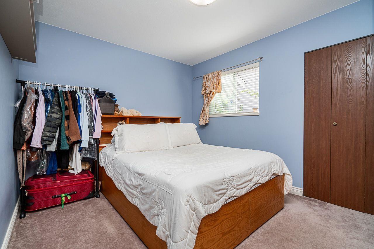 Photo 23 of 6697 141 A Street, Surrey BC