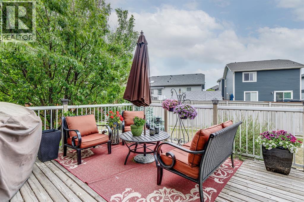 Photo 31 of 149 Thornfield Close Se, Airdrie AB