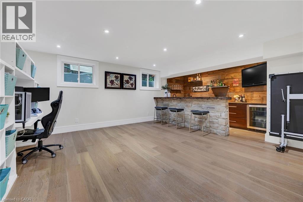 Photo 32 of 515 Bridgman Avenue, Burlington ON