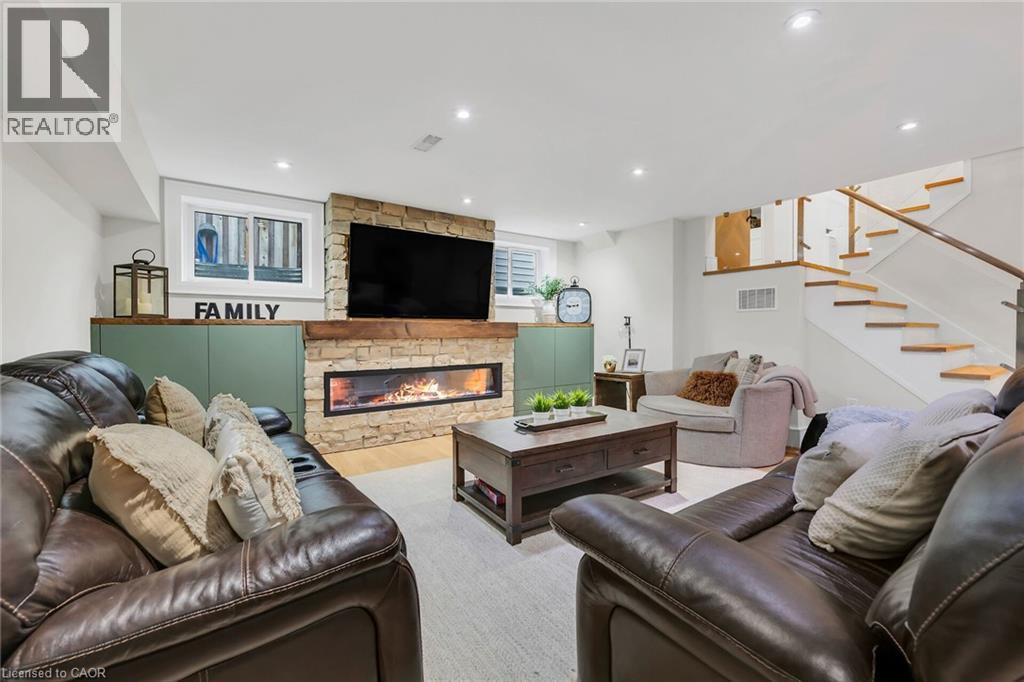 Photo 31 of 515 Bridgman Avenue, Burlington ON