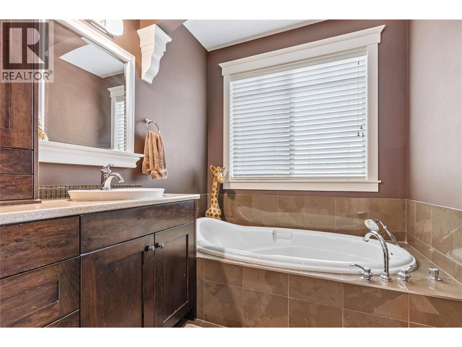 13341 Kidston Road Unit# 12, Coldstream