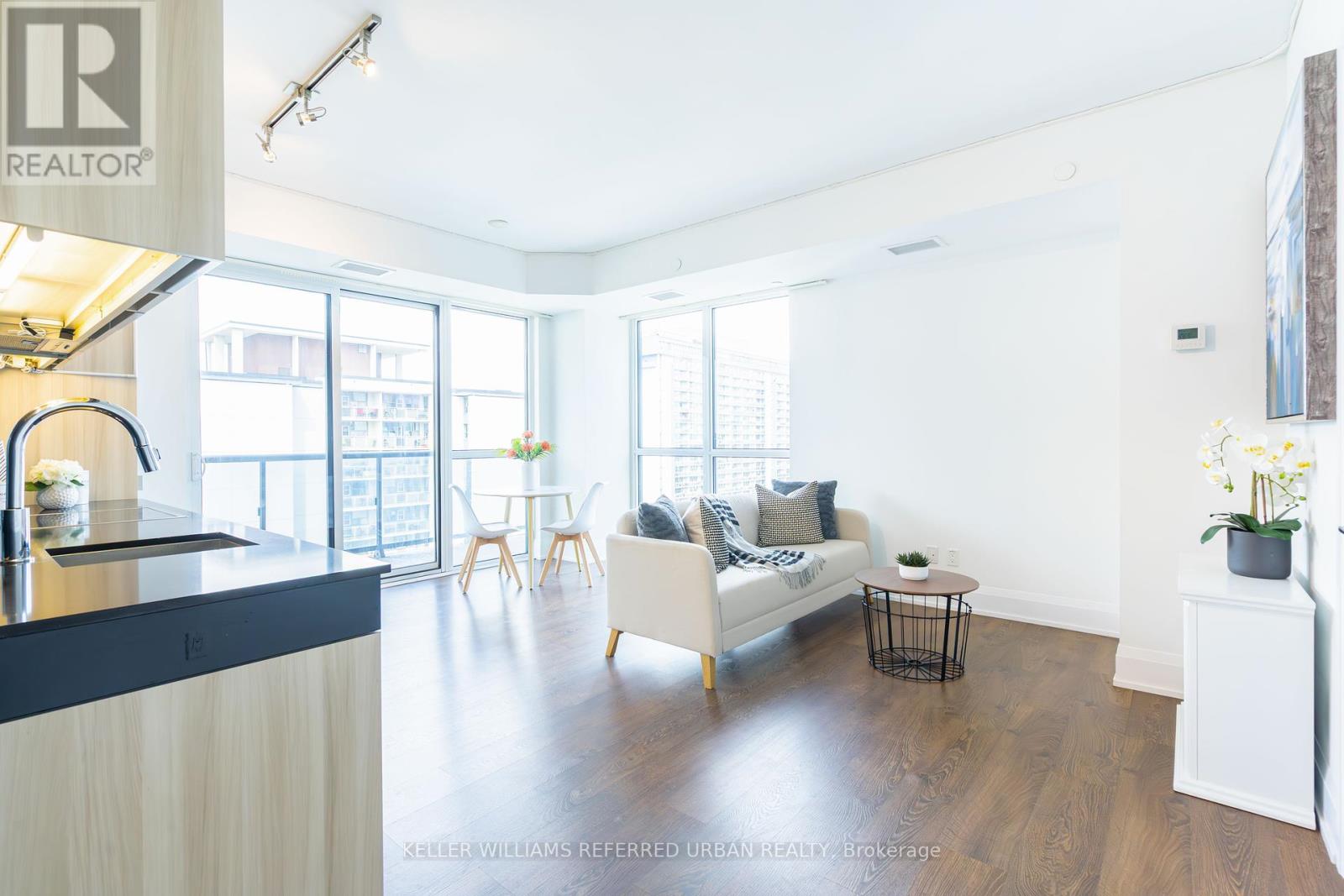 Photo 1 of 1802 101 Erskine Avenue, Toronto ON