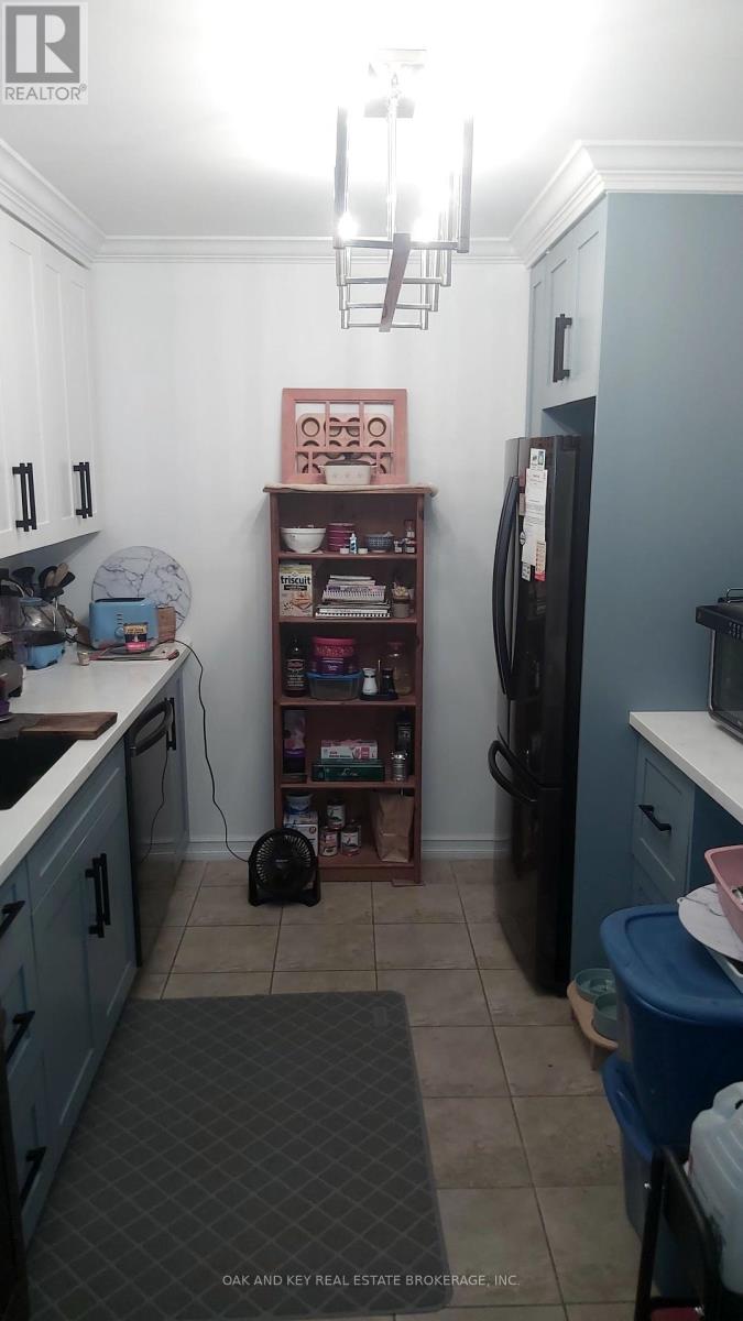 Photo 7 of 703 75 Huxley Street, London South ON